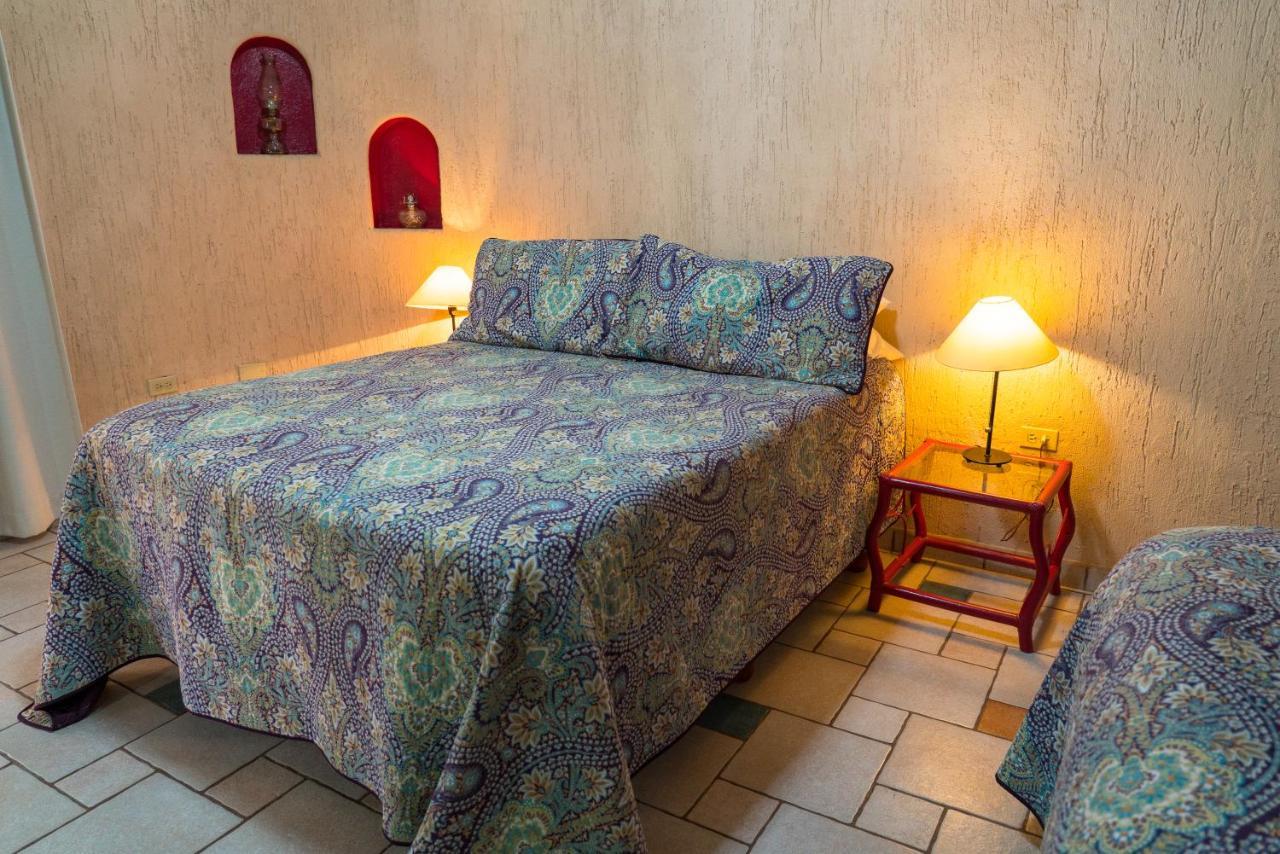 לה פז Casa Kootenay Waterfront Bnb מראה חיצוני תמונה