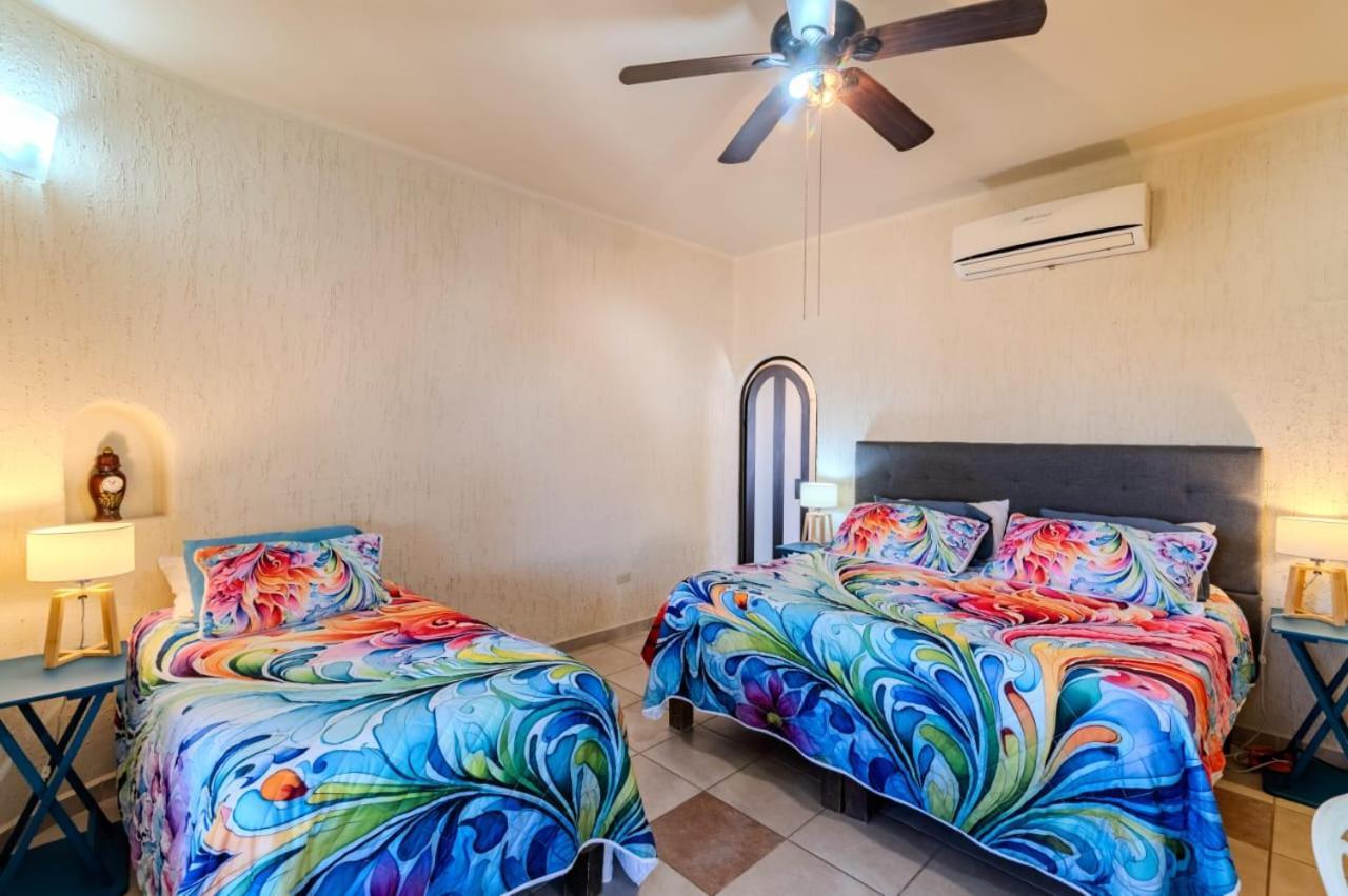 לה פז Casa Kootenay Waterfront Bnb מראה חיצוני תמונה