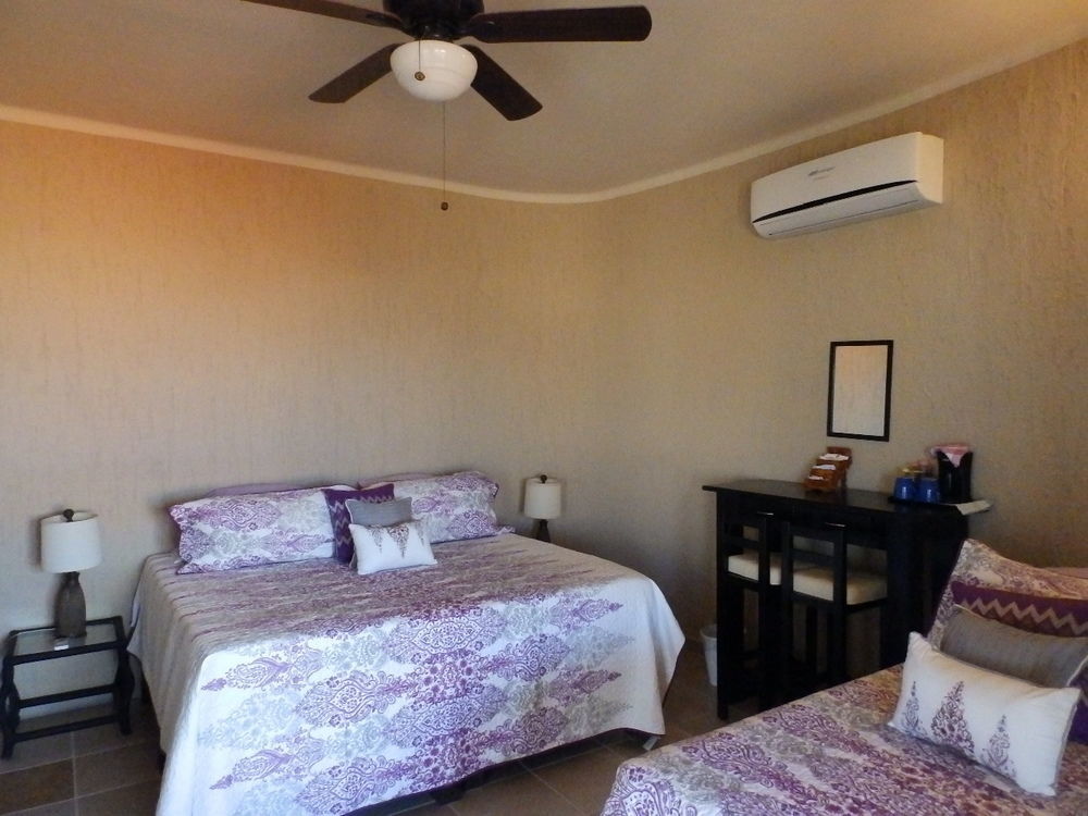 לה פז Casa Kootenay Waterfront Bnb מראה חיצוני תמונה