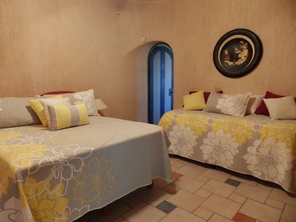 לה פז Casa Kootenay Waterfront Bnb מראה חיצוני תמונה